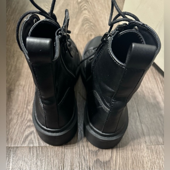 ALDO goer boot - Picture 6 of 8